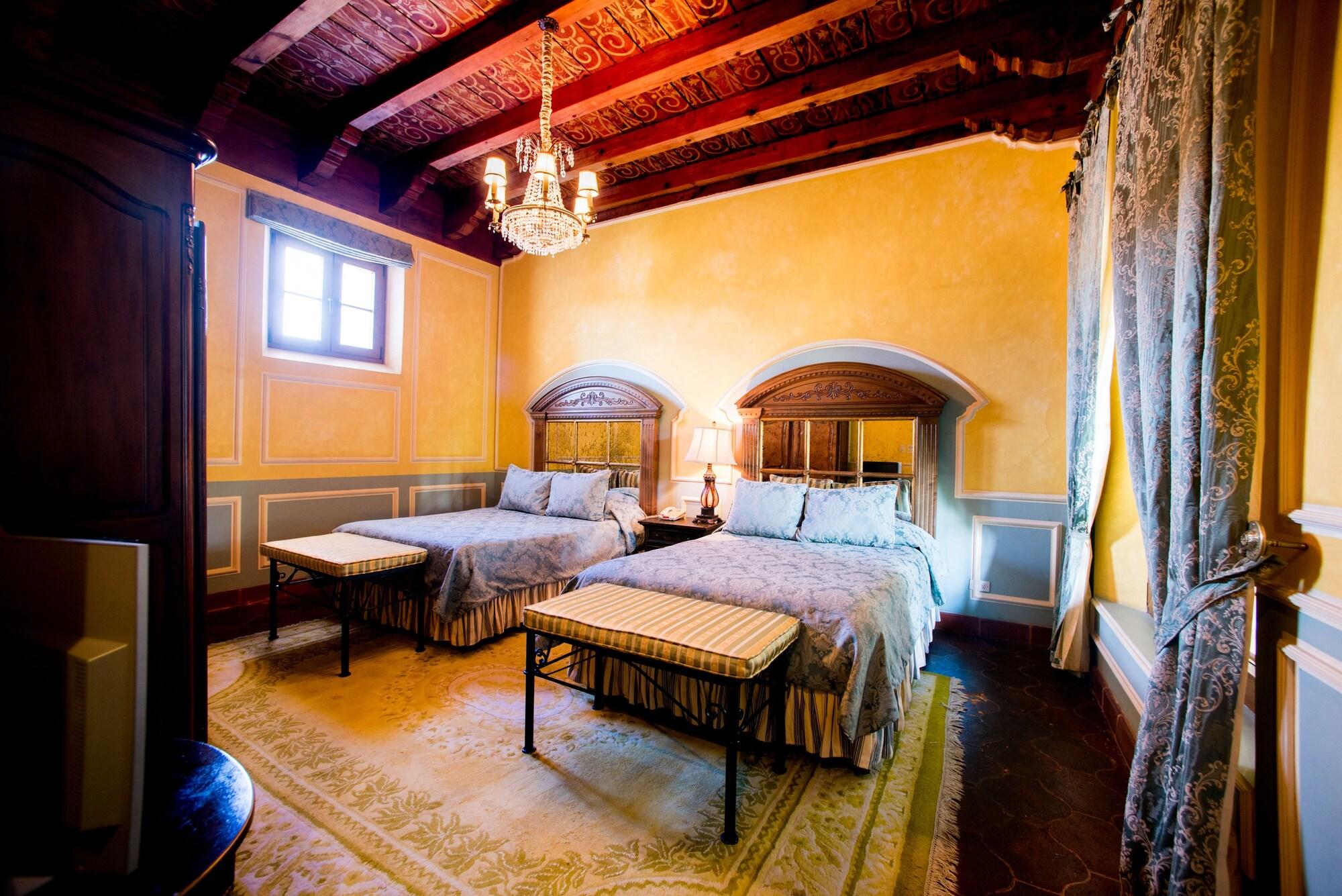 Hotel Palacio De Dona Leonor Antigua Buitenkant foto